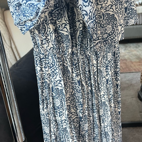 Blue and white strapless maxi dress - Picture 4 of 8